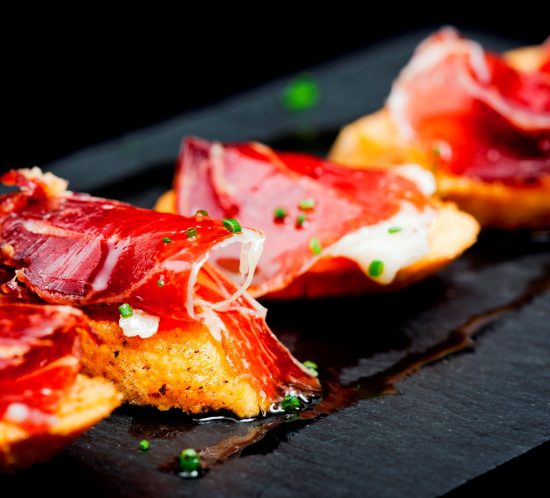 Jamón serrano en Castellana 104